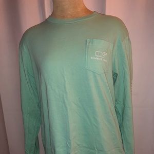 Vineyard Vines sweater